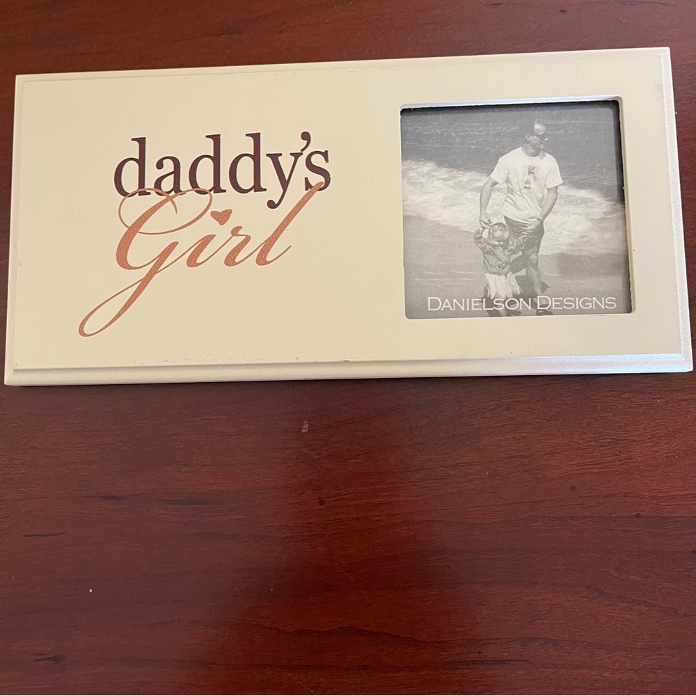 🧑🧒📷 Beige 'Daddy's Girl' Picture Frame. Great gift‎ for Dad, 3.5x3.5" cute.